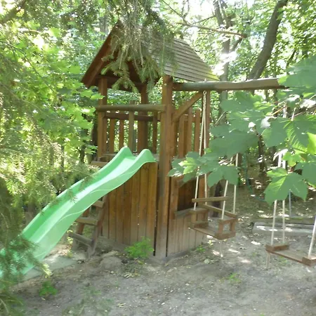 Vinceller Vendeghaz 度假居 Kiralyszentistvan