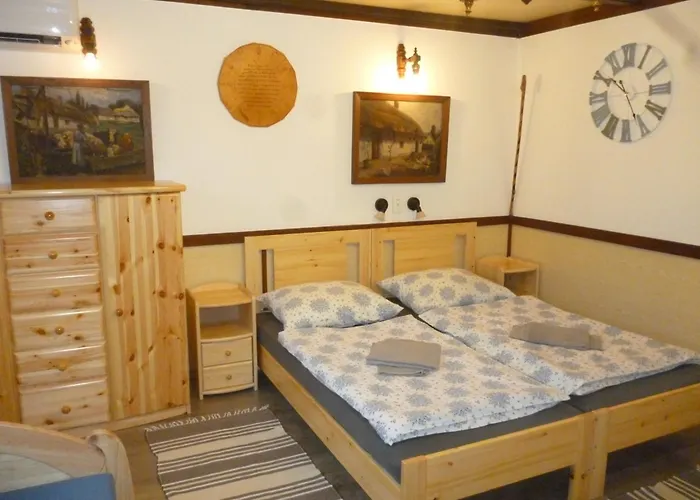 Vinceller Vendeghaz 펜션 *